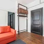 No11 מלון דירות 4*