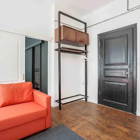 No11 Hotel apartamentowy 4*