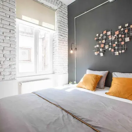 Aparthotel No11 4*