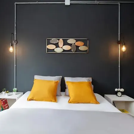 Apart-hotel No11